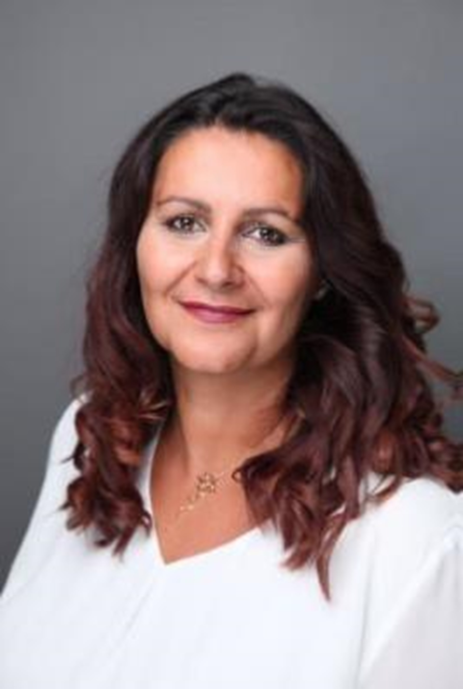 Eva Maria Pajur de Oliveira